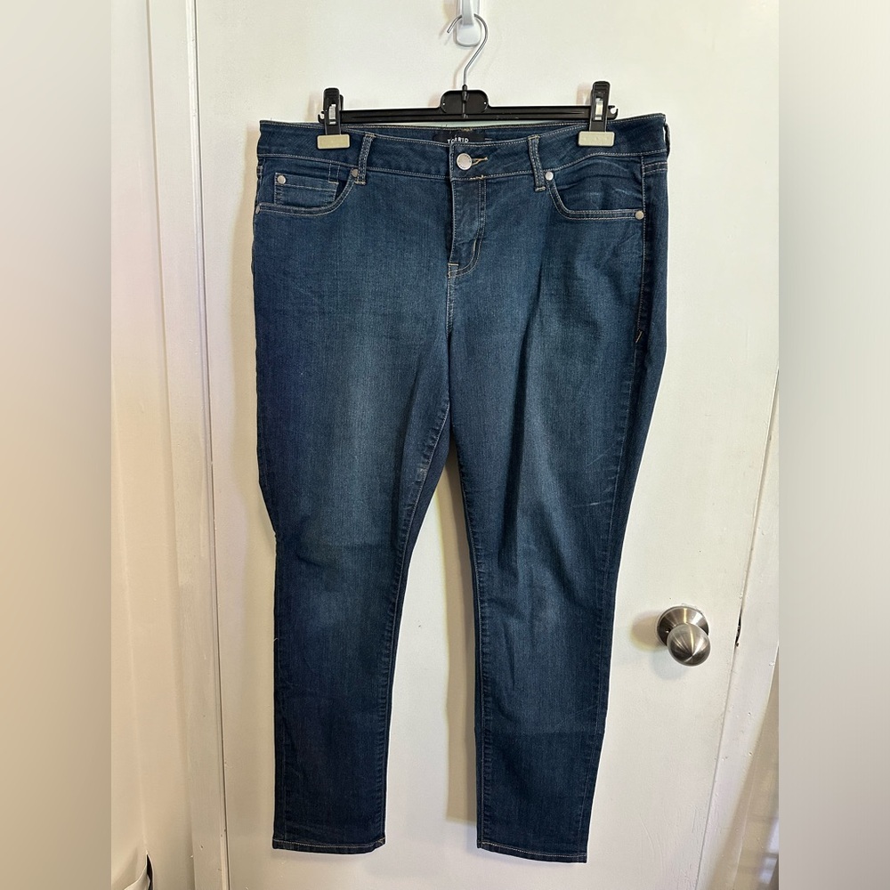 Torrid Skinny Jeans 16s